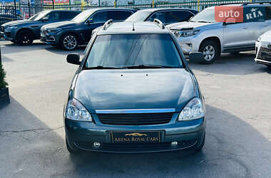 Универсал ВАЗ 2171 Priora 2011 в 