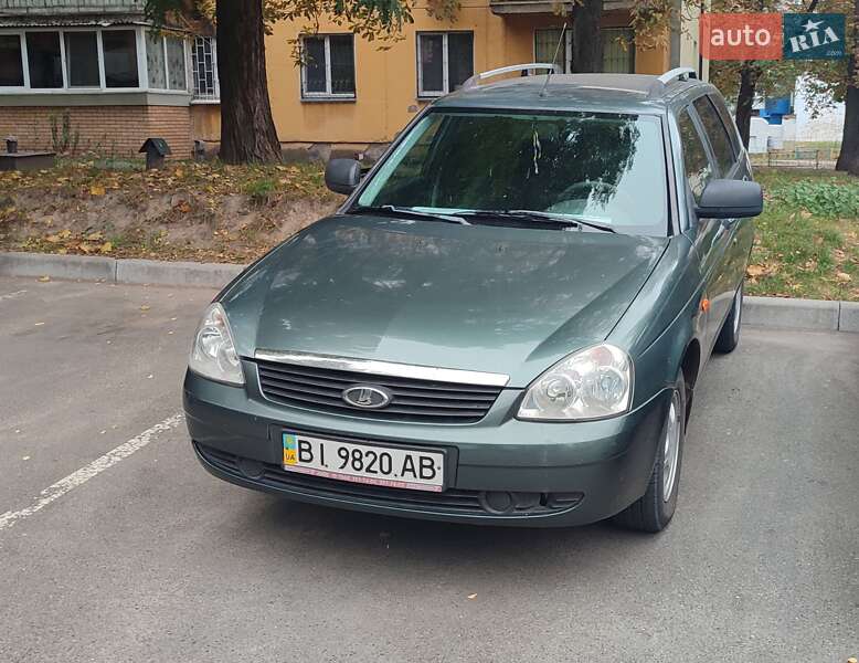 Универсал ВАЗ / Lada 2171 Priora 2011 в Киеве