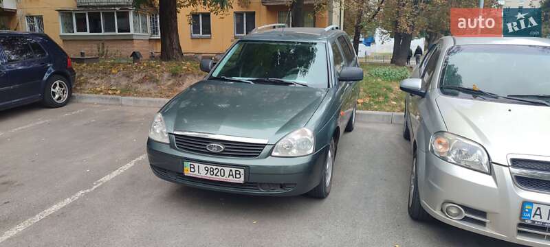 Универсал ВАЗ / Lada 2171 Priora 2011 в Киеве