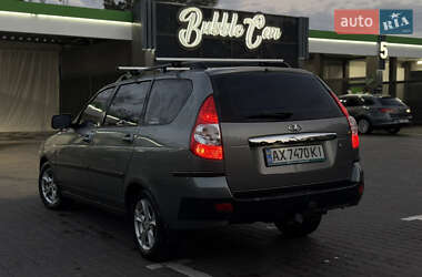 Универсал ВАЗ 2171 Priora 2012 в 