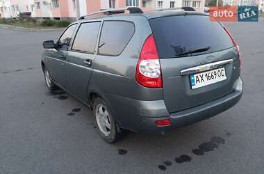 Универсал ВАЗ 2171 Priora 2010 в 