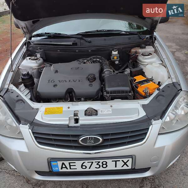 Универсал ВАЗ / Lada 2171 Priora 2012 в Зачепиловке