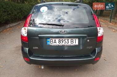 Универсал ВАЗ 2171 Priora 2011 в 