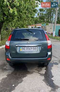 Универсал ВАЗ 2171 Priora 2011 в 
