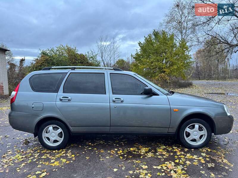 Универсал ВАЗ / Lada 2171 Priora 2010 в Ахтырке фото 17 Универсал ВАЗ / Lada 2171 Priora 2010 в Ахтырке