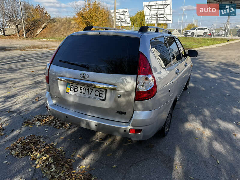 Універсал ВАЗ / Lada 2171 Priora 2011 в Дніпрі фото 5 Універсал ВАЗ / Lada 2171 Priora 2011 в Дніпрі