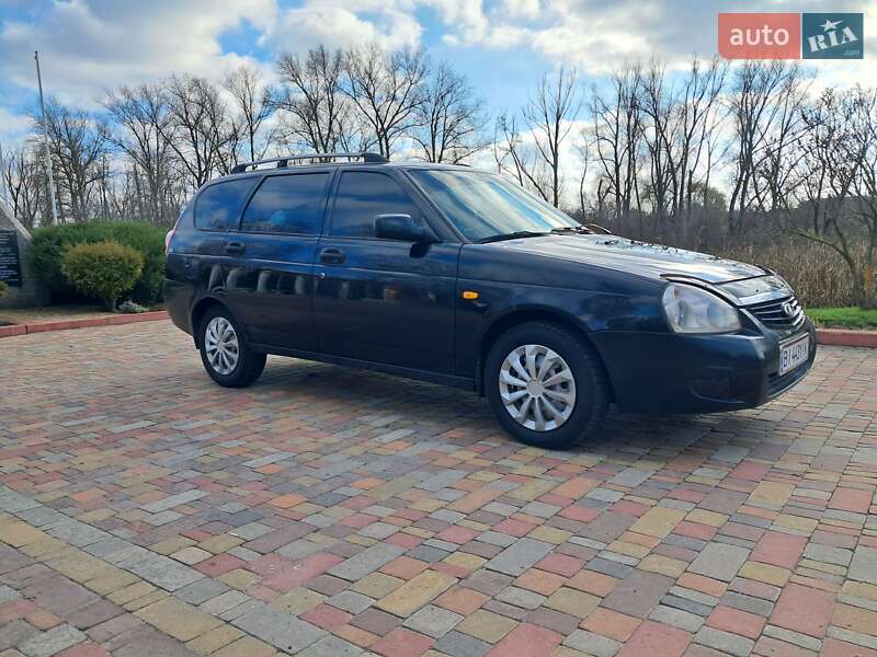 Універсал ВАЗ / Lada 2171 Priora 2010 в Миргороді фото 6 Універсал ВАЗ / Lada 2171 Priora 2010 в Миргороді