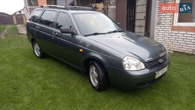 Универсал ВАЗ / Lada 2171 Priora 2011 в Львове фото 2 Универсал ВАЗ / Lada 2171 Priora 2011 в Львове