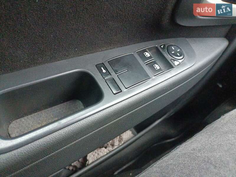 Универсал ВАЗ / Lada 2171 Priora 2011 в Житомире