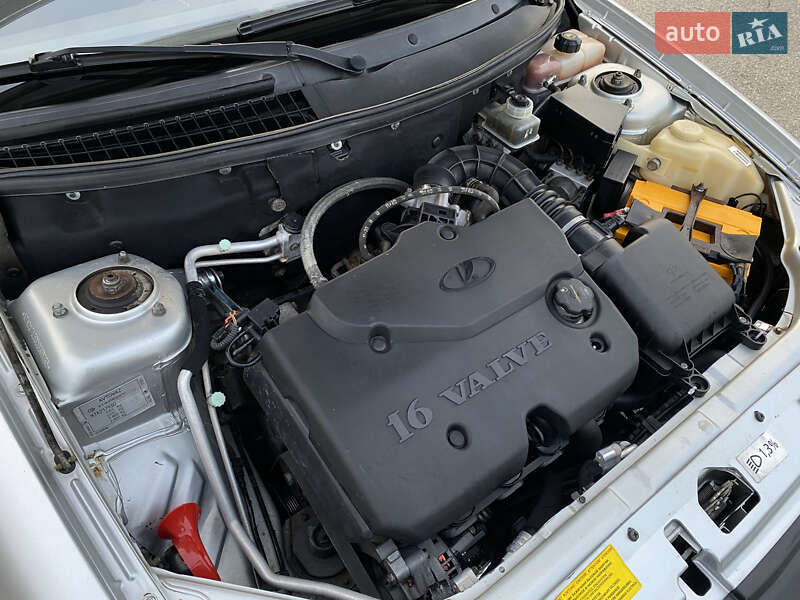 Универсал ВАЗ / Lada 2171 Priora 2012 в Запорожье