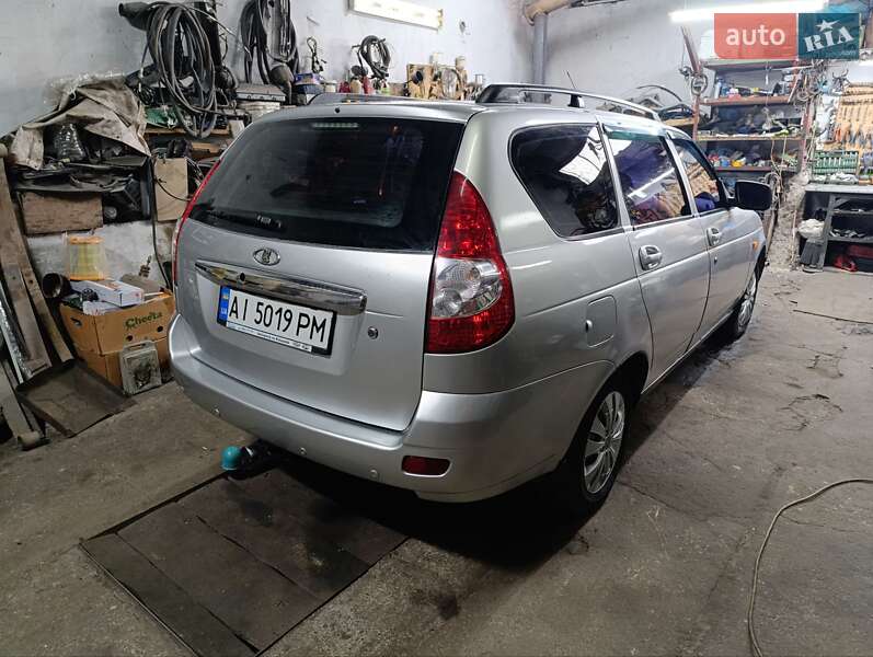 Универсал ВАЗ / Lada 2171 Priora 2011 в Первомайске