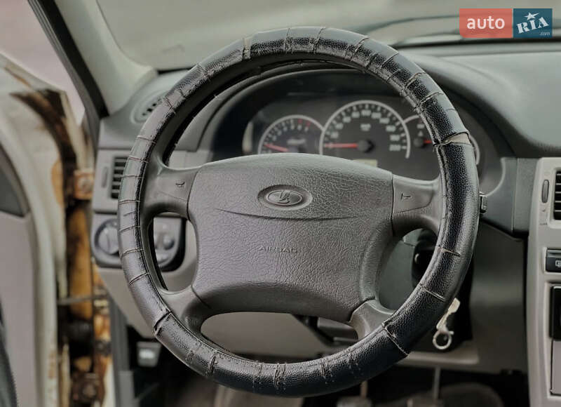 Универсал ВАЗ / Lada 2171 Priora 2009 в Горишних Плавнях фото 11 Универсал ВАЗ / Lada 2171 Priora 2009 в Горишних Плавнях