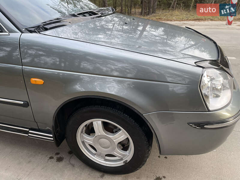 Універсал ВАЗ / Lada 2171 Priora 2011 в Славуті