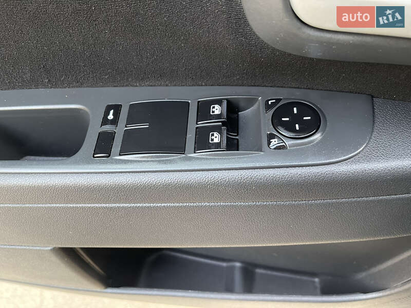 Універсал ВАЗ / Lada 2171 Priora 2011 в Славуті