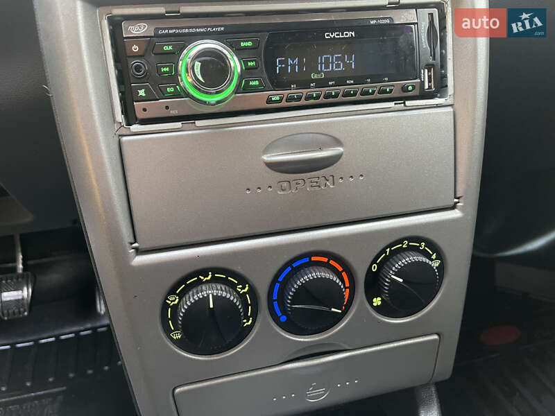 Універсал ВАЗ / Lada 2171 Priora 2011 в Славуті