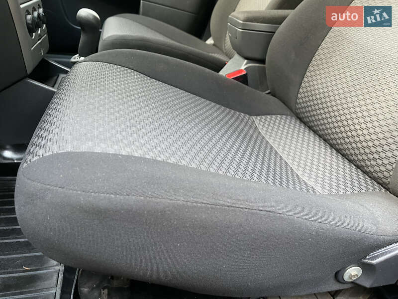 Універсал ВАЗ / Lada 2171 Priora 2011 в Славуті