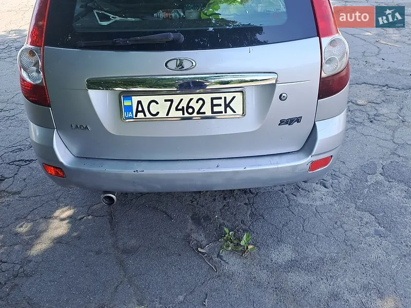 ВАЗ / Lada 2171 Priora 2011