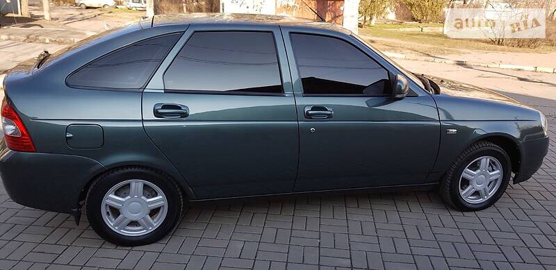 Хетчбек ВАЗ / Lada 2172 Priora 2011 в Запоріжжі