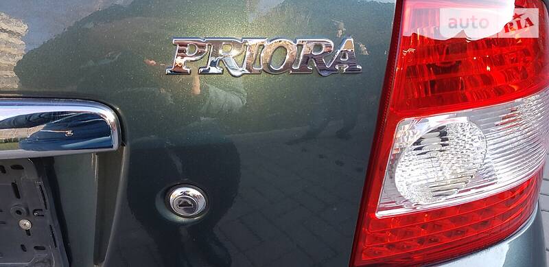 Хетчбек ВАЗ / Lada 2172 Priora 2011 в Запоріжжі