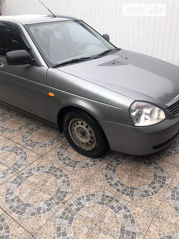 Хэтчбек ВАЗ 2172 Priora 2012 в 