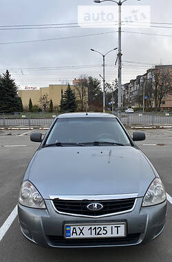Хэтчбек ВАЗ / Lada 2172 Priora 2013 в Харькове