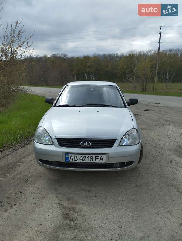 Хетчбек ВАЗ / Lada 2172 Priora 2008 в Вінниці фото 2 Хетчбек ВАЗ / Lada 2172 Priora 2008 в Вінниці