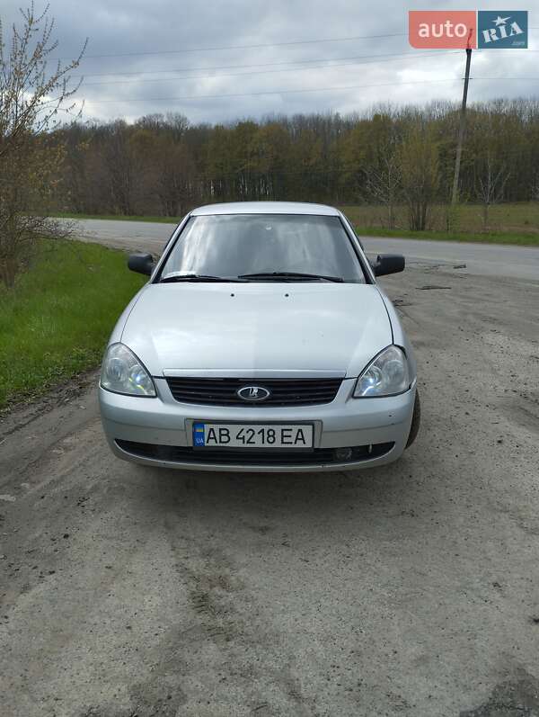 Хетчбек ВАЗ / Lada 2172 Priora 2008 в Вінниці фото 7 Хетчбек ВАЗ / Lada 2172 Priora 2008 в Вінниці