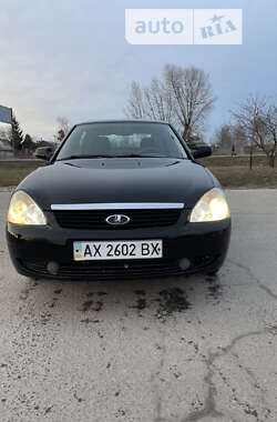 Хэтчбек ВАЗ / Lada 2172 Priora 2008 в Харькове