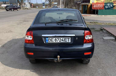 Хэтчбек ВАЗ 2172 Priora 2008 в 