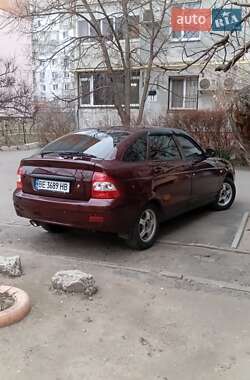 Хэтчбек ВАЗ / Lada 2172 Priora 2008 в Николаеве