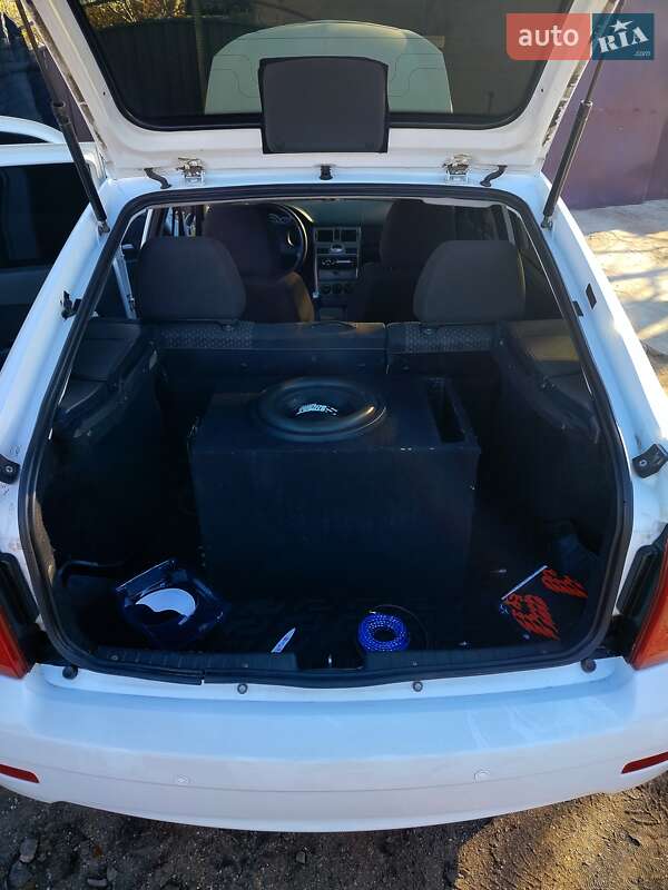 Хетчбек ВАЗ / Lada 2172 Priora 2012 в Снігурівці