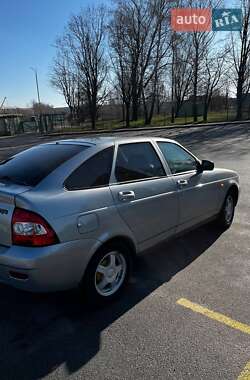 Хэтчбек ВАЗ 2172 Priora 2009 в 