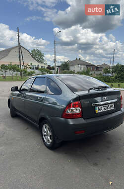 Хэтчбек ВАЗ 2172 Priora 2008 в 