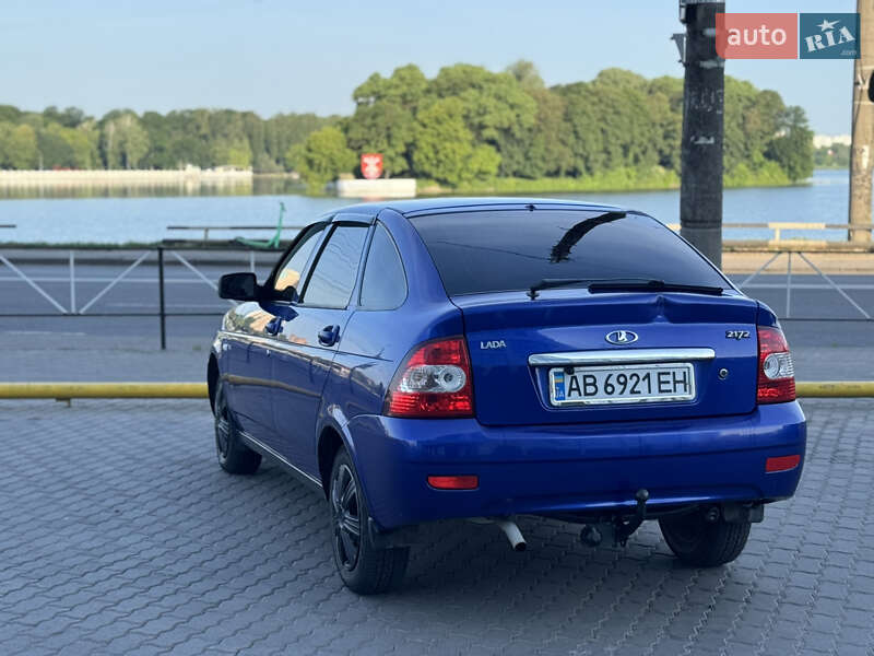 Хетчбек ВАЗ / Lada 2172 Priora 2010 в Хмельницькому