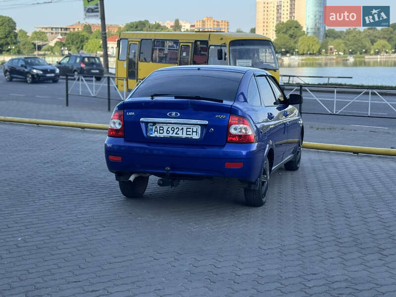 Хетчбек ВАЗ / Lada 2172 Priora 2010 в Хмельницькому