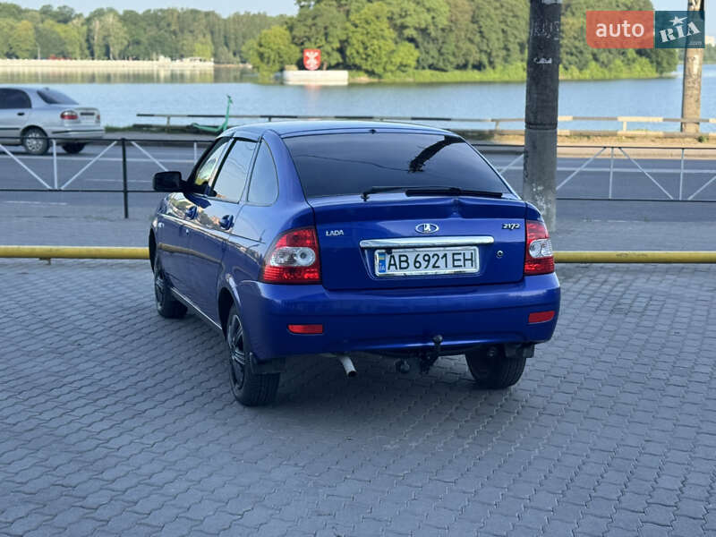 Хетчбек ВАЗ / Lada 2172 Priora 2010 в Хмельницькому