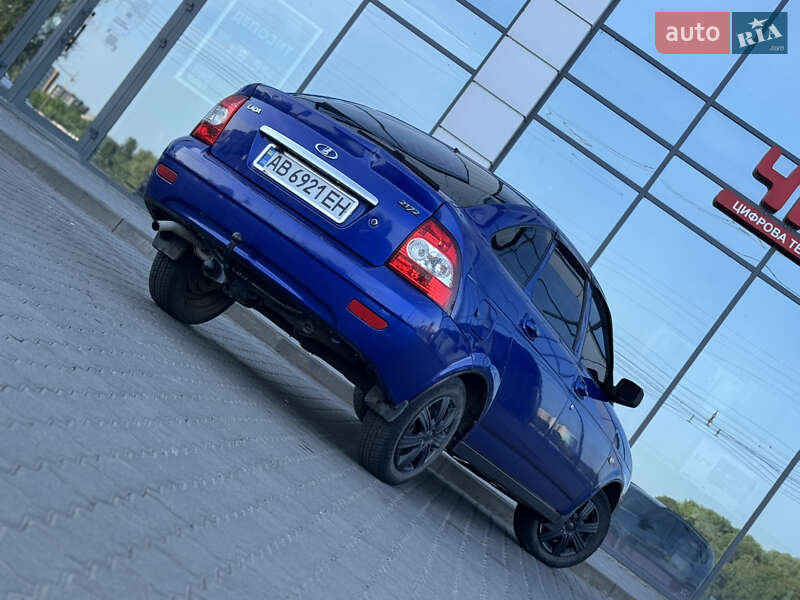 Хетчбек ВАЗ / Lada 2172 Priora 2010 в Хмельницькому