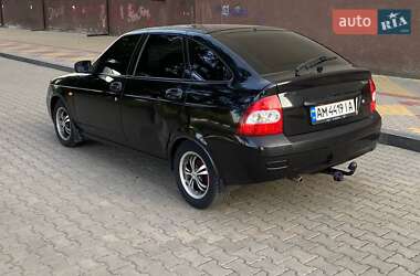 Хетчбек ВАЗ 2172 Priora 2010 в 