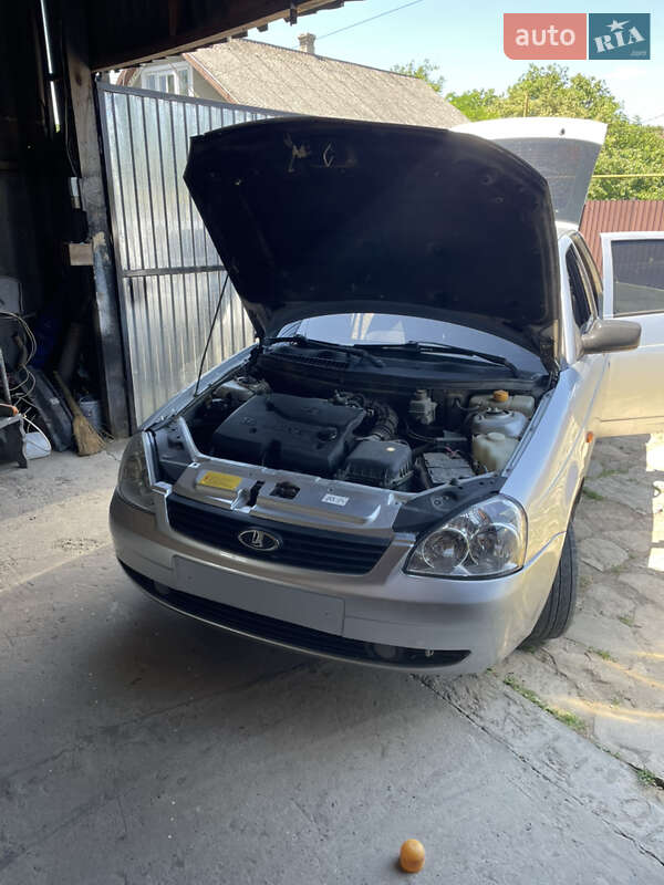 Хетчбек ВАЗ / Lada 2172 Priora 2008 в Недобоївцях фото 12 Хетчбек ВАЗ / Lada 2172 Priora 2008 в Недобоївцях