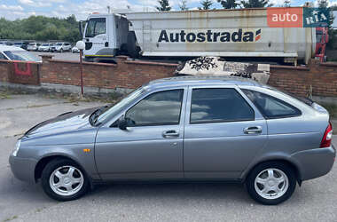 Хэтчбек ВАЗ 2172 Priora 2008 в 