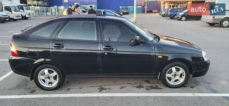Хэтчбек ВАЗ / Lada 2172 Priora 2008 в Днепре