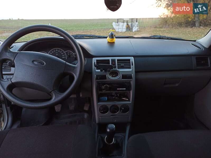 Хетчбек ВАЗ / Lada 2172 Priora 2010 в Кременчуці