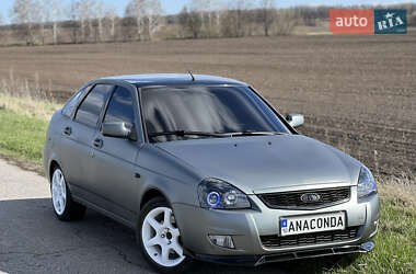 Хэтчбек ВАЗ 2172 Priora 2011 в 
