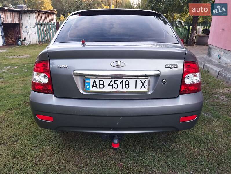 Хэтчбек ВАЗ / Lada 2172 Priora 2011 в Литине
