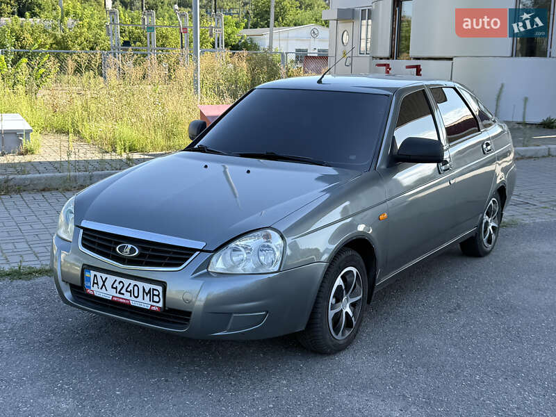 ВАЗ / Lada 2172 Priora 2013