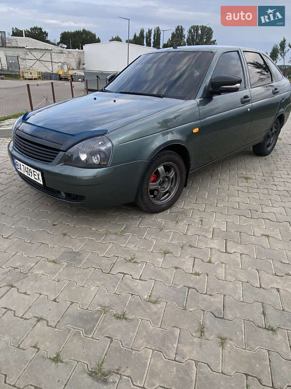 ВАЗ / Lada 2172 Priora 2011
