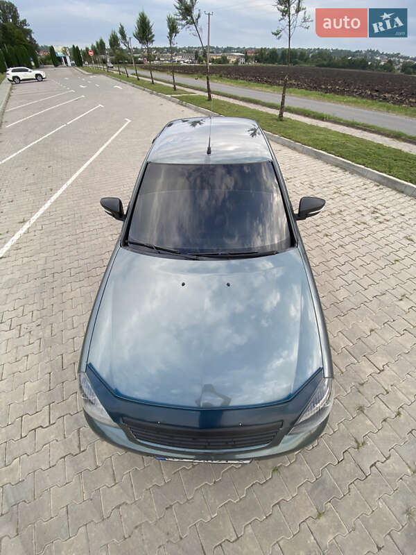 Хэтчбек ВАЗ / Lada 2172 Priora 2011 в Красилове