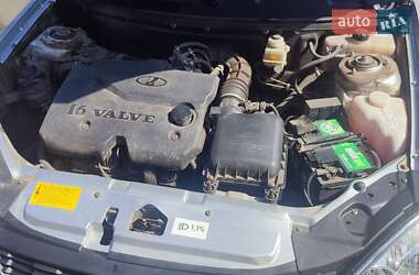 Хэтчбек ВАЗ 2172 Priora 2010 в 