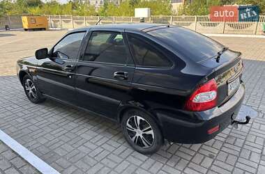Хэтчбек ВАЗ 2172 Priora 2012 в 