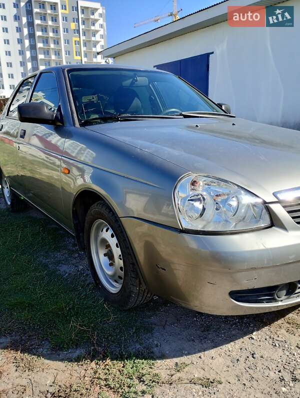 Хэтчбек ВАЗ / Lada 2172 Priora 2008 в Полтаве